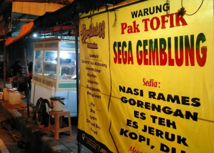 Mengintip Kelezatan Sega Gemblung Pak Tofik, Destinasi Kuliner Unik di Kota Purwokerto