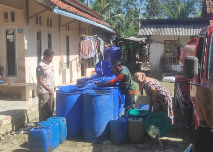 Wilayah Terdampak Kekeringan di Cilacap Makin Meluas, 161 Ribu Liter Air Bersih Sudah Disalurkan 