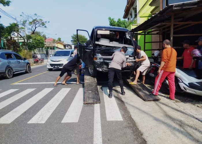 Tabrakaan Beruntun di Banjarnegara, Pengendara Motor Meninggal Dunia