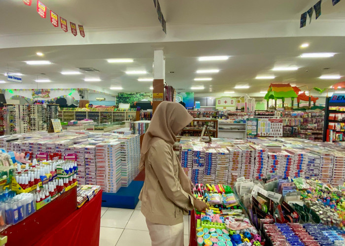 Sambut Semester Baru dengan Toserba Berkah Jaya, Sediakan Alat Tulis Kantor