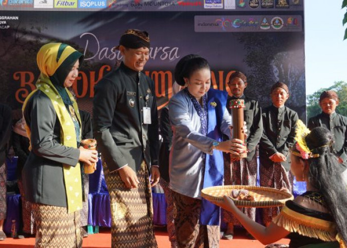 Tradisi Bobok Bumbung Bertahan 10 Tahun, PBB Desa Pesanggrahan Cilacap Lunas