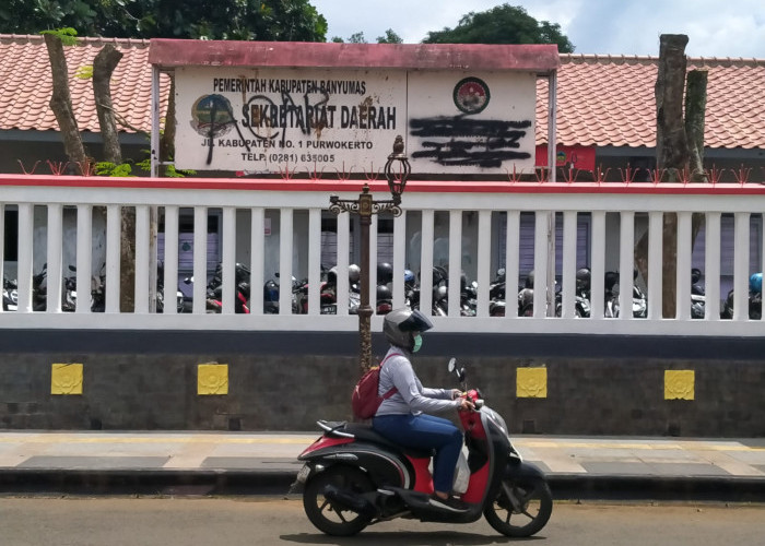 Perbaikan Kerusakan Alun-Alun Purwokerto Belum Signifikan