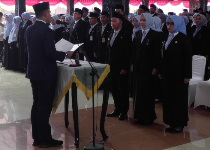 135 Kepala Sekolah Dikukuhkan, Purbalingga Masih Kekurangan 126 Kepala Sekolah