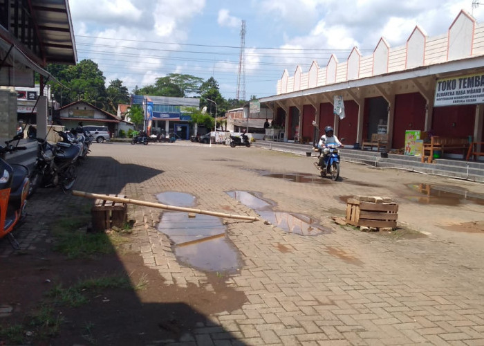 Paving Rest Area Pasar Tambak Amblas