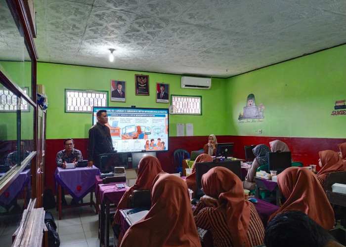 STKIP Darussalam Cilacap Gelar Workshop Pembuatan E-LKPD Berbasis Nearpod di SD Islam Raden Fatah Cimanggu