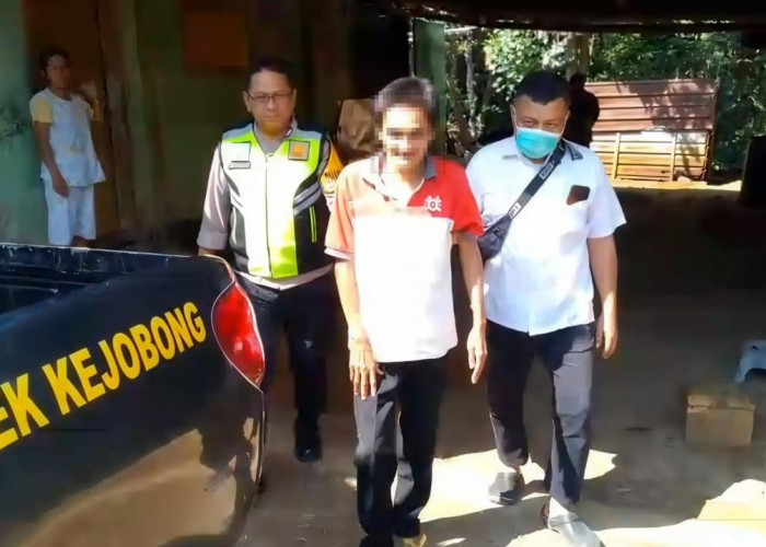 Enggan Minum Obat, Pria Diduga ODGJ di Purbalingga Pukul Ibu Kandung, Polisi dan Tenaga Medis Lakukan Evakuasi