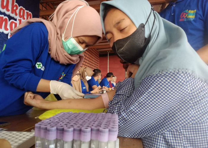 Screening HIV di Bukit Pangonan, Masyarakat Sukarela Jalani Tes
