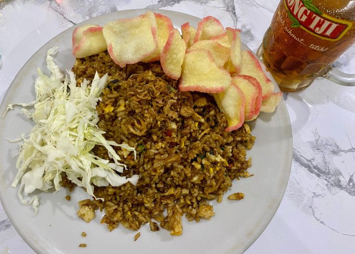 Warung Mba Lien Sajikan Hidangan Lezat dengan Harga Mulai Rp 13 Ribuan