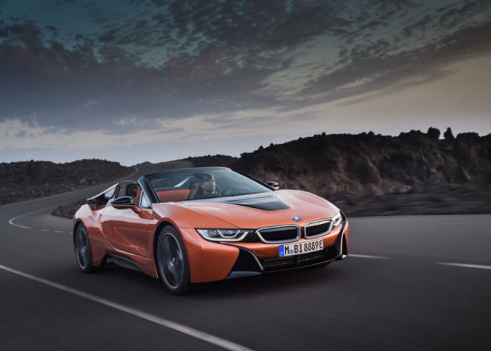 BMW i8, Mobil Listrik Hybrid Milik Atta Halilintar dengan Teknologi Terdepan