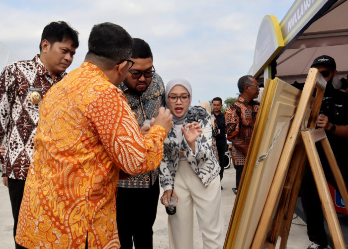 SELARAS Perkuat UMKM Banyumas Raya, Festival Ekonomi Syariah Digelar Bersama Literasi