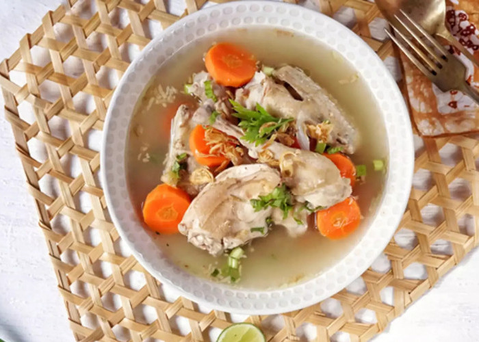 Resep Mudah Sop Ayam Bening yang Nikmat dan Sehat