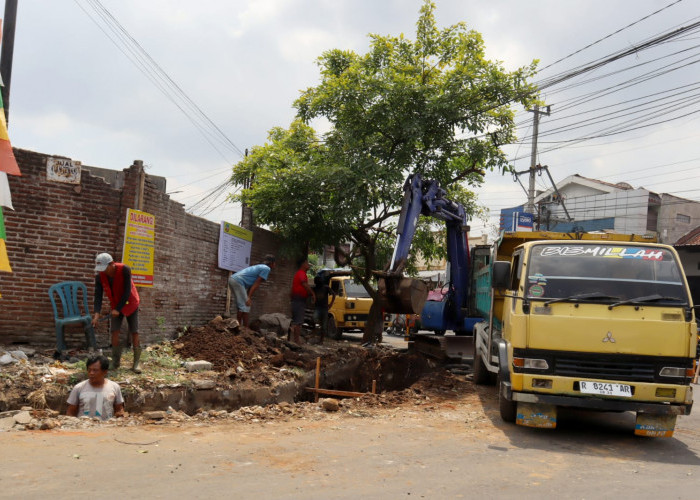 Infrastuktur Jalan Vihara Purwokerto Mulai Ditata, Lebih Nyaman Bagi Pejalan Kaki