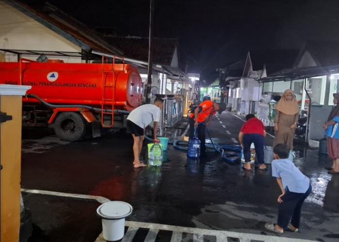 Gangguan Pipa Menghambat Lajur Air Bersih, BPBD Kabupaten Cilacap Datangkan Armada Bantuan