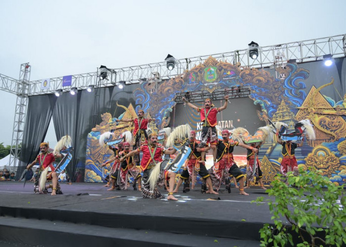 20 Kecamatan Unjuk Gigi, Parade Budaya Banjarnegara Jadi Magnet Warga