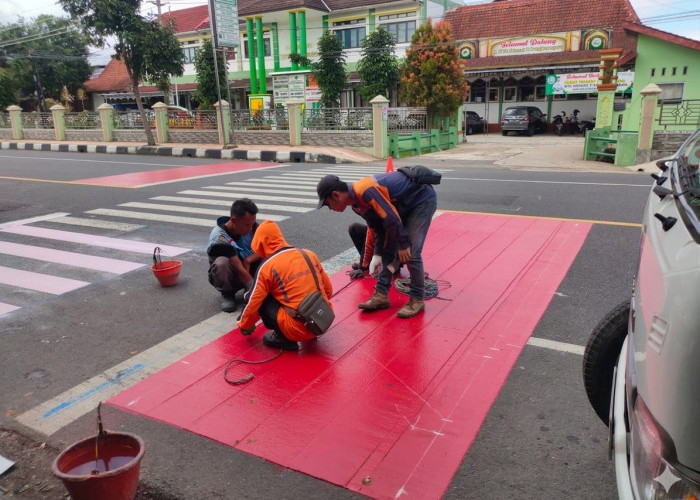 Banjarnegara Dapat Bantuan Marka Jalan dan Zebra Cross, Ini Lokasi Pemasangannya