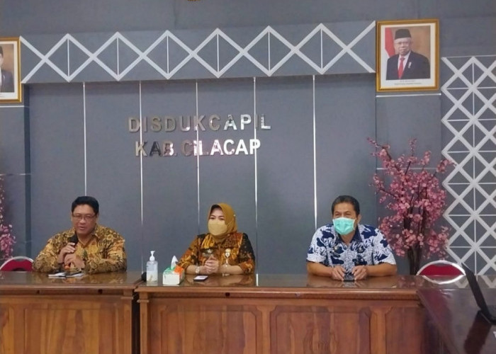 Inovasi Pelayanan Dokumen Kependudukan Cilacap Jadi Rujukan Kabupaten Lain