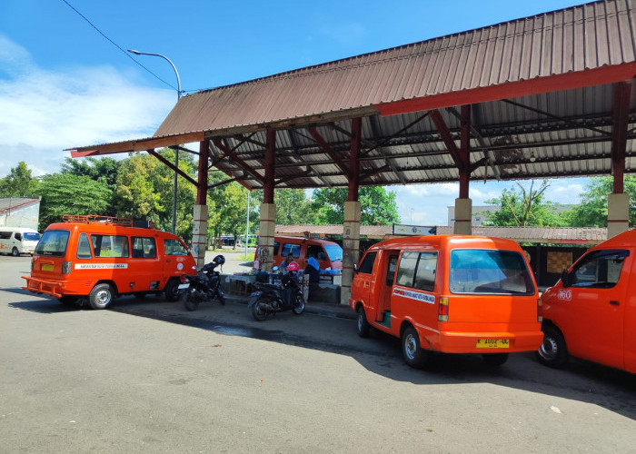 Osaka Minta Tarif BRT Dikembalikan ke Awal, Angkot Kian Sepi Penumpang