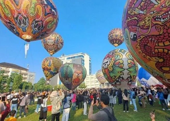Festival Balon Udara UMP, Mengudara dengan Kreativitas Seniman Balon Udara dan Keberagaman Budaya