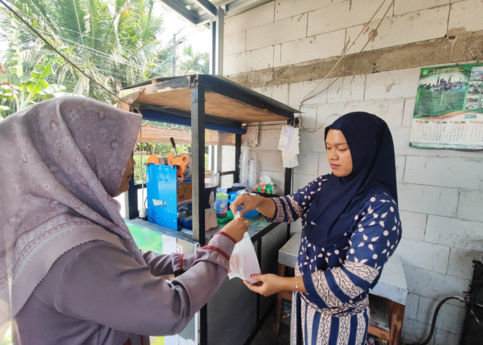 Harga Kemasan Plastik Berangsur Turun, PKL di Purbalingga Tetap Pertahankan Harga Jual