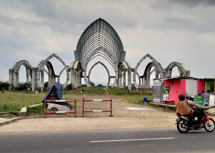 Pembangunan Lanjutan Masjid Seribu Bulan Tunggu Anggaran Pusat