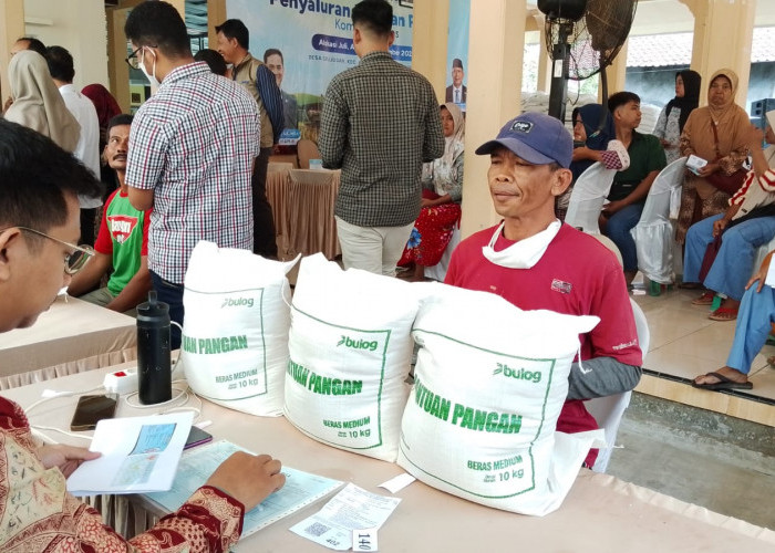 Lansia Grujugan Banyumas Kembali Dapat Bantuan Beras, 30 Kilogram Diterima Untuk Tiga Bulan