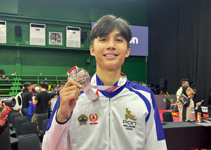 Mahasiswa Hukum UMP Raih Juara di PON Beladiri 2025 