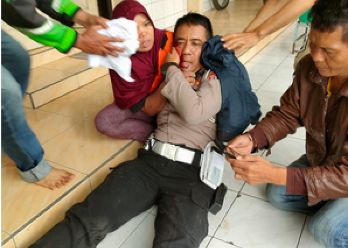 Kronologi Lengkap Detik-detik Bom di Polsek Astana Anyar Bandung, Saat Sedang Apel, Duarr Tubuh Pelaku Hancur