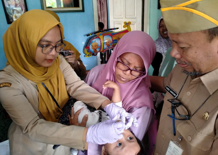 Total Sasaran Imunisasi Polio untuk 5.645 Anak di Desa Darmakradenan