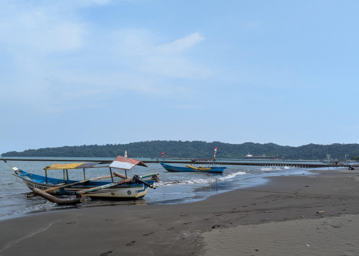 Air Laut Pasang Maksimum Hingga 2 Meter Berpotensi di Pesisir Cilacap