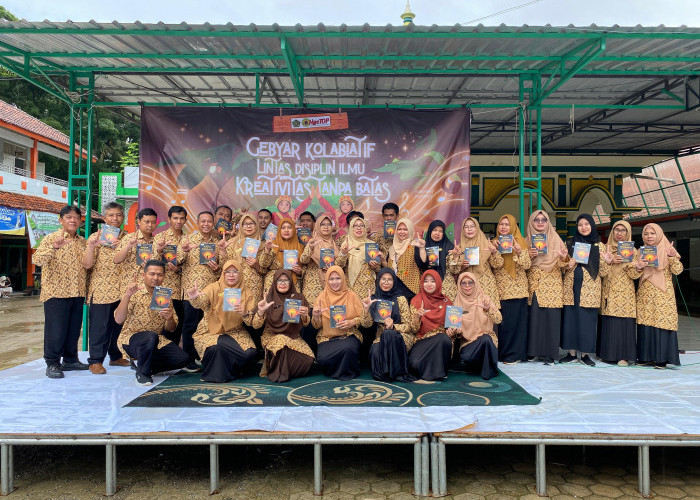 MTs Negeri 2 Banyumas Luncurkan Buku Antologi Puisi Karya GTK: Harapan & Perjuangan