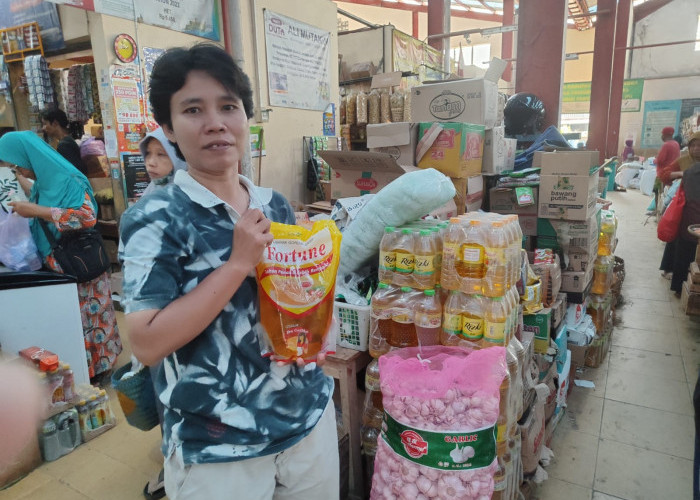 Minyakita Langka di Purbalingga, Pedagang Keluhkan Pasokan dari Bulog dan Distributor Terhenti