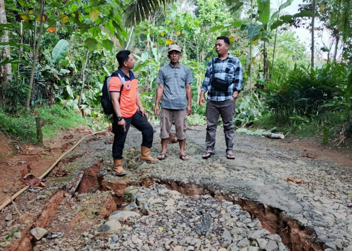 Bencana Tanah Bergerak di Dayeuhluhur Bakal Dikaji, BPBD Cilacap Gandeng PVMBG