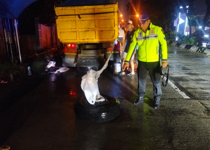 Hantam Truk Mogok di Jalan Gerilya Purwokerto, Pengendara Meninggal