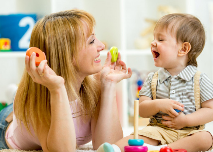 10 Cara Menciptakan Suasana Komunikasi yang Nyaman dengan Anak