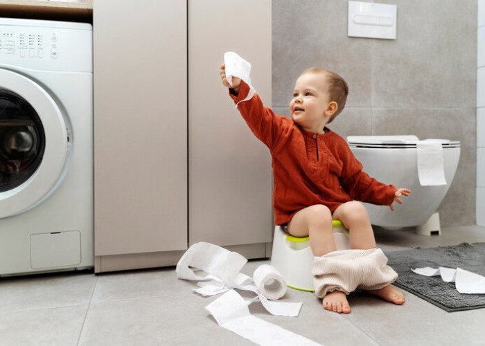 Mengenal Manfaat Toilet Training bagi Kemandirian Anak