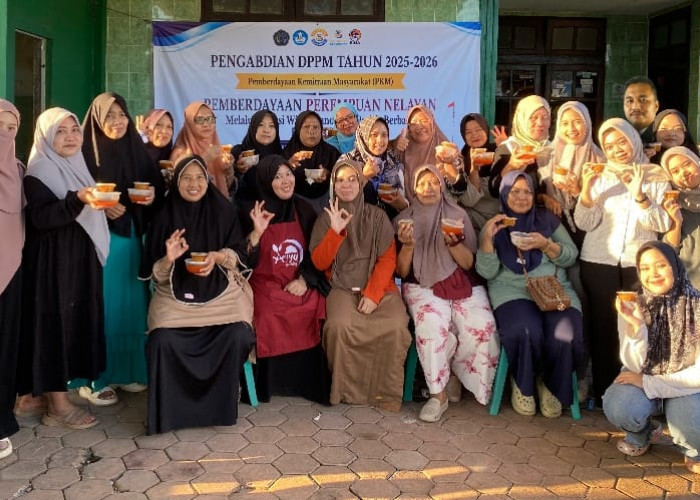 UMP Dorong Pemberdayaan Perempuan Nelayan Sentolo Kawat Cilacap Berbasis Ekonomi Biru