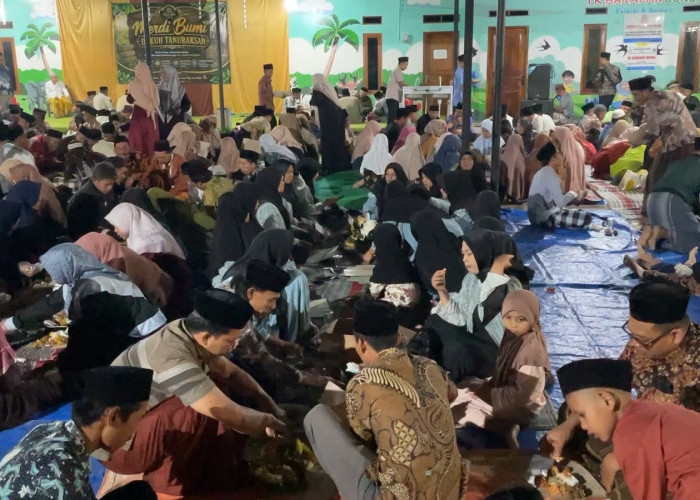 Perdana, Warga Tanuraksan Kebumen Gelar Tradisi Merdi Bumi