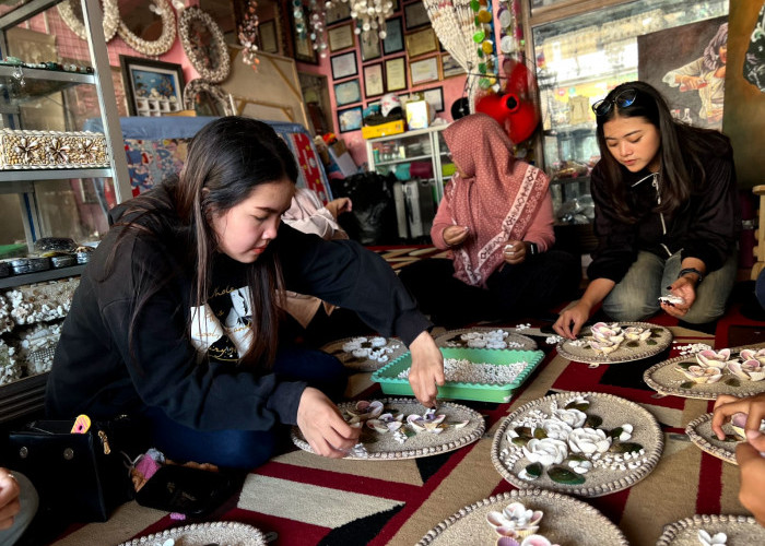 Astra Motor Yogyakarta Ajak Bikers Scoopy Jelajahi Seni Cangkang Laut Cilacap