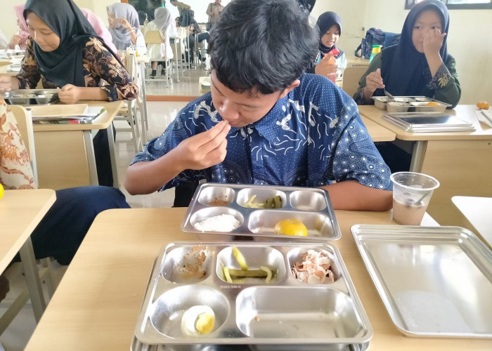 54 Persen Madrasah Belum Terima MBG