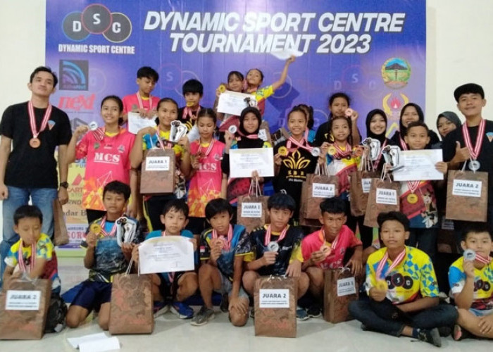 Puluhan Pelajar dan Mahasiswa Ikuti Turnamen Panjat Tebing Dynamic Sport Centre 2023