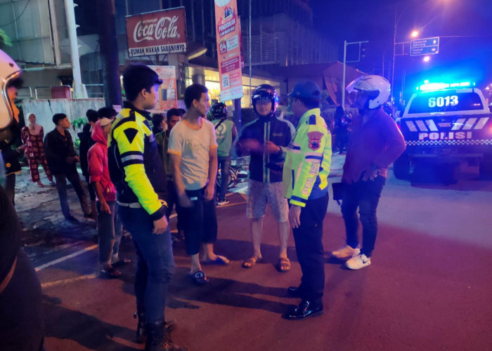 Hendak Menyeberang, Ibu-Ibu Pengendara Honda Beat di Tabrak Kawasaki Ninja di Jalan Jensud, Ini Kronologinya