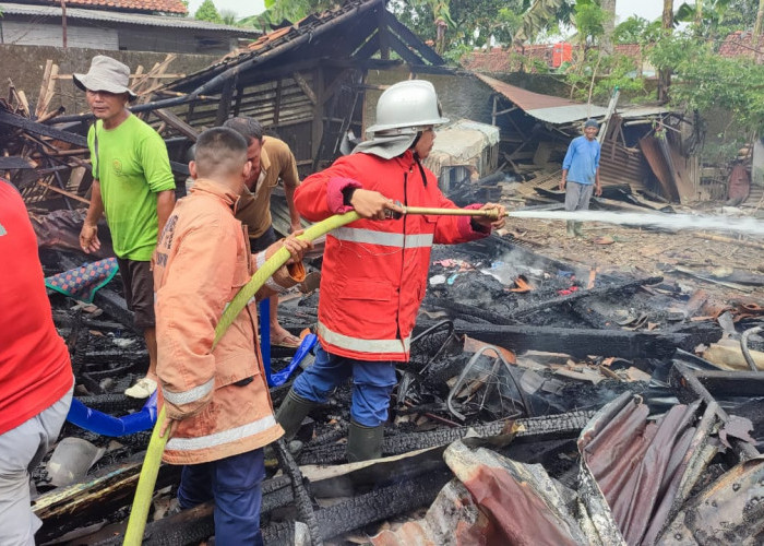 Kebakaran Rumah di Desa Rawalo Ludes Terbakar, Pemilik Alami Kerugian Rp 50 Juta