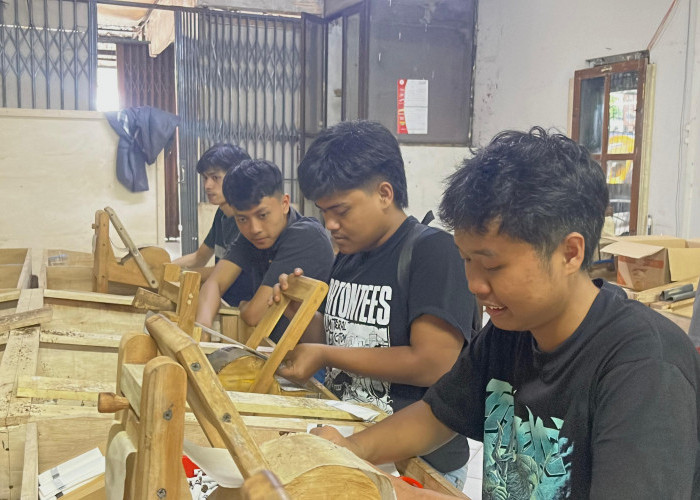 Pemkab Banjarnegara Optimalkan Potensi Tembakau Lewat Penguatan Industri Rokok Lokal