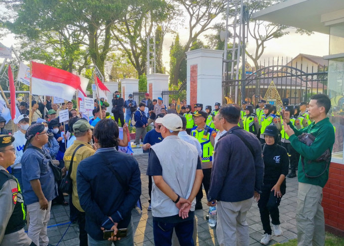 Tolak Provokasi,  Ratusan Warga Kebumen ke Jakarta