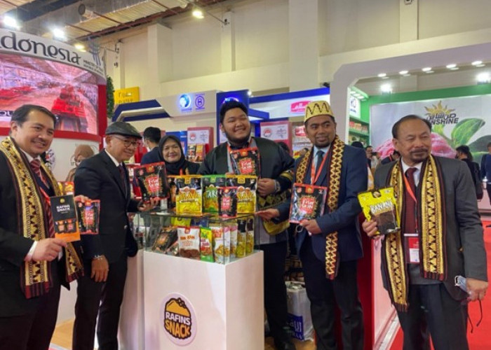 Produsen Keripik Kulit Ikan Rafins Snack Mendunia, Berkat KUR BRI dan Rajin Ikut Pameran