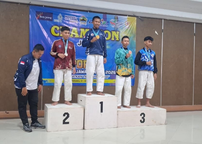 Siswa SMKN Nusawungu Raih Juara 3 Cabor Judo di Popda Jateng
