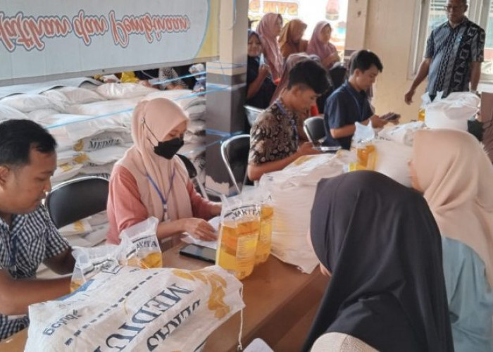 Sempat Tertunda, Bantuan Pangan untuk 1.425 KPM di Kuripan Akhirnya Disalurkan