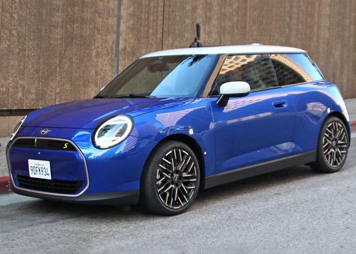 Mobil Mini Cooper SE 2025 Makin Retro dengan Fitur Listrik Modern