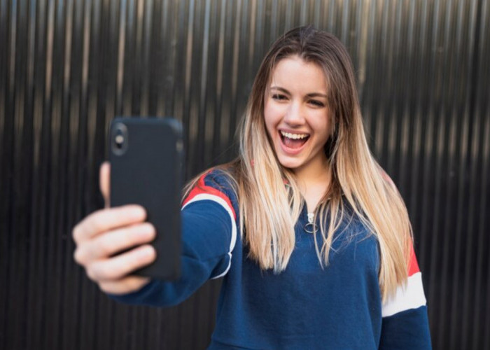 Rekomendasi HP Xiaomi Flash Depan Terbaru 2023 untuk Hasil Selfie yang Berkualitas