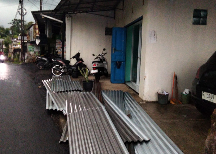 BPBD Catat 169 Rumah Rusak, Puting Beliung Terjang Kotayasa Banyumas